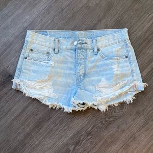 American Eagle shorts- size 6